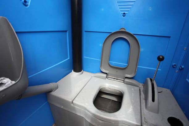 Best Portable restroom trailer rental  in Midlothian, TX